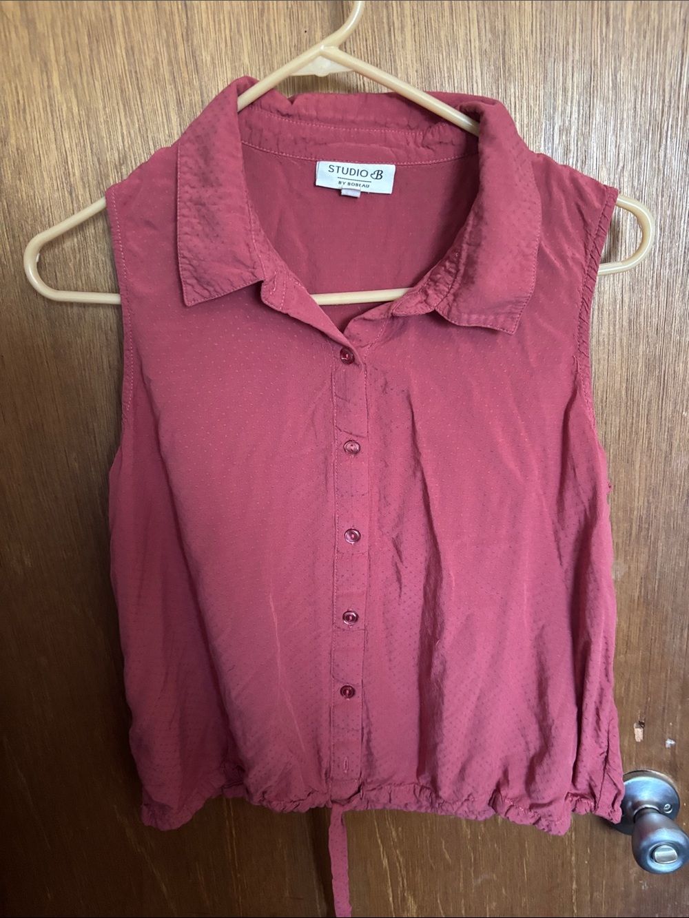 Studio Sleeveless Button-Front Tie-Hem Top - Rust